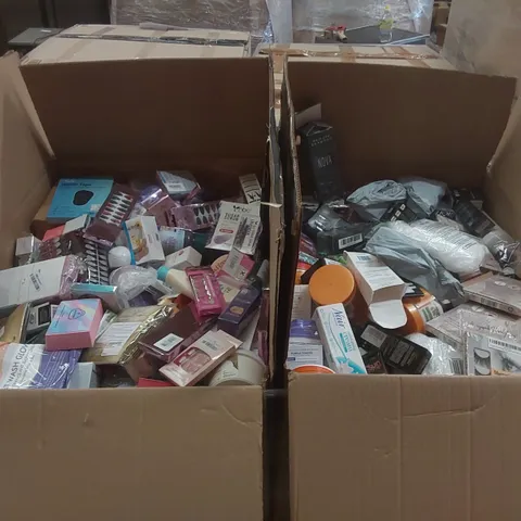 PALLET CONTAINING A VERY LARGE QUANTITY OF COSMETICS ITEMS
