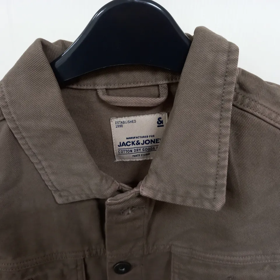 JACK & JONES COTTON SHIRT IN BROWN - M