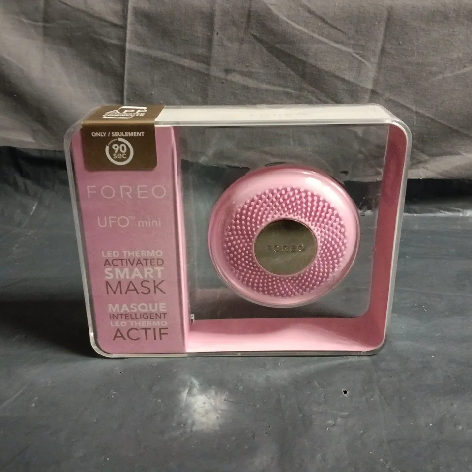 FOREO UFO MINI LED THERMO ACTIVATED SMART MASK – PINK