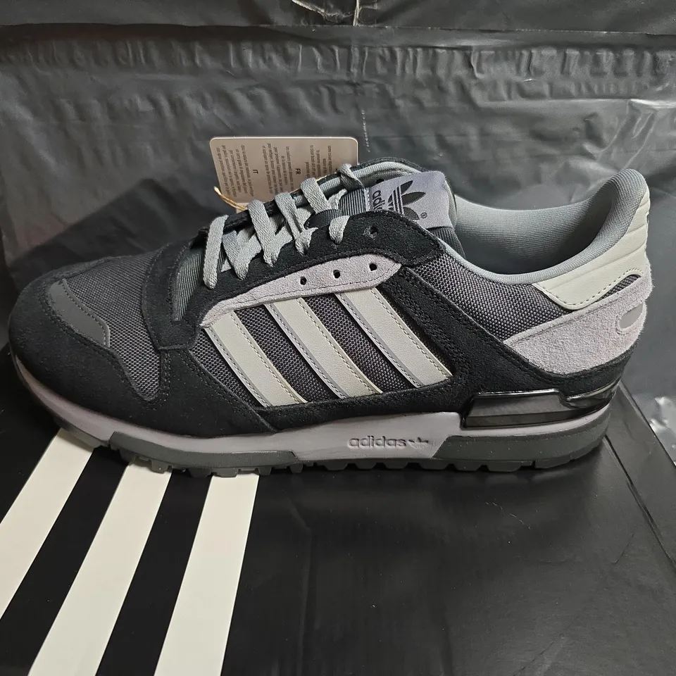 ADIDAS ZX 600 TRAINERS – BLACK/GREY, UK 10
