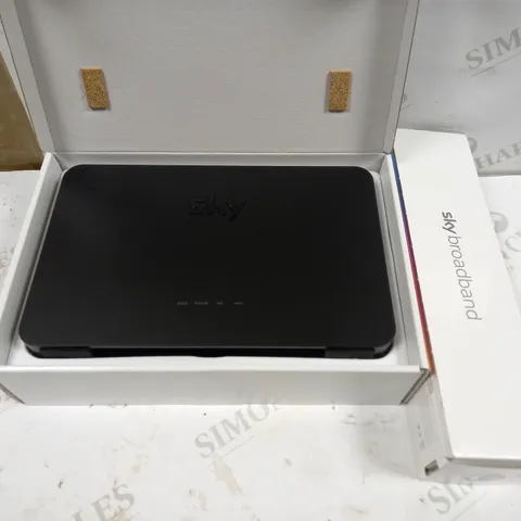 SKY BROADBAND HUB