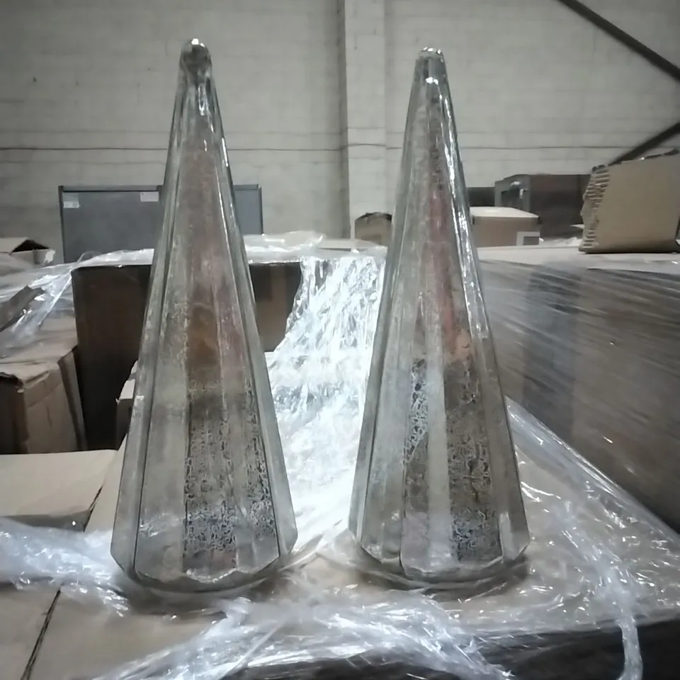 PALLET OF MIXED CHRISTMAS STOCK