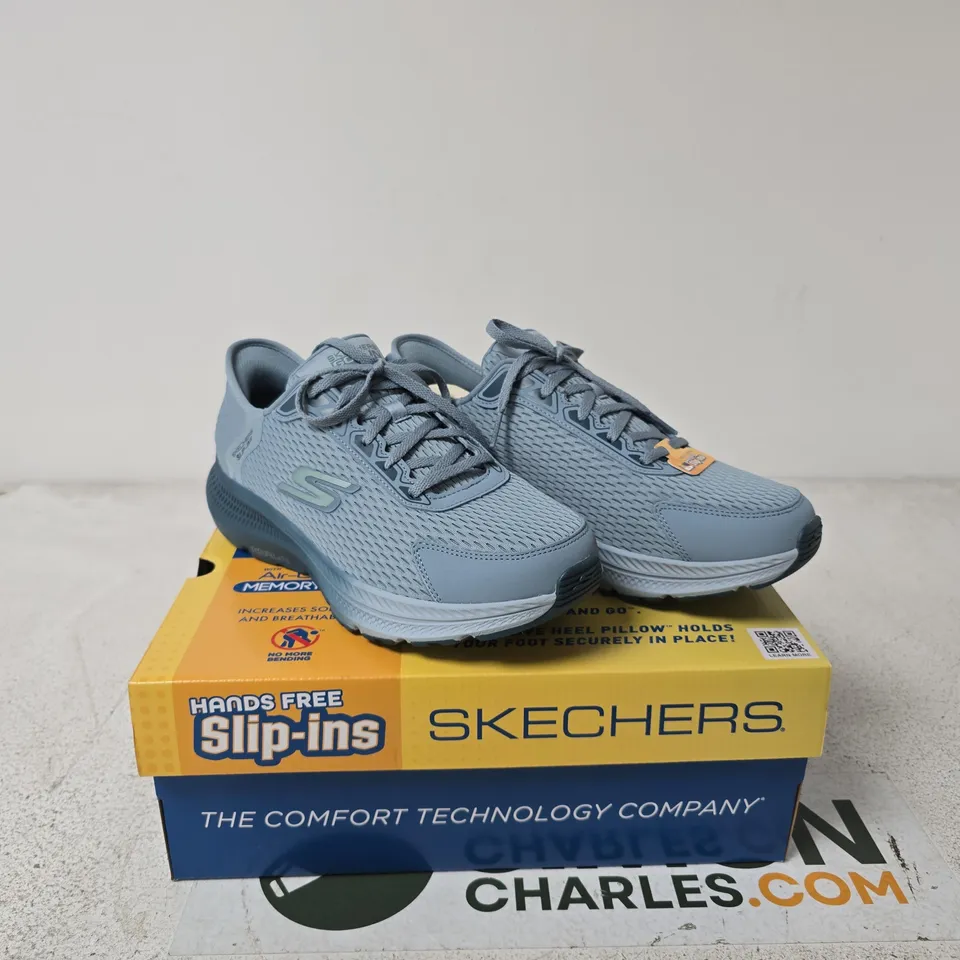 SKECHERS LIGHT BLUE TRAINERS – BOXED UK 7