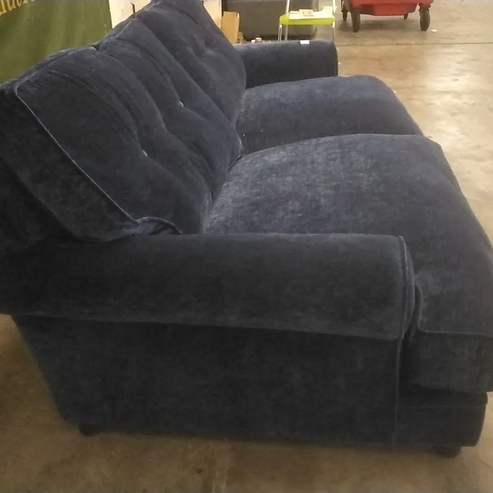 QUALITY BRITISH MADE THE LOUNGE COMPANY HARDWOOD FRAMED BRONWYN FOUR SEATER EVENING AFFAIR NAVY FABRIC EOFA