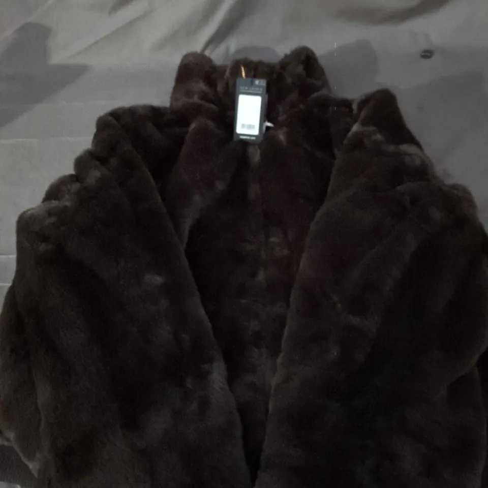 UK 20 NEW LOOK WOMEN’S FAUX FUR COAT – BLACK (EU 48)
