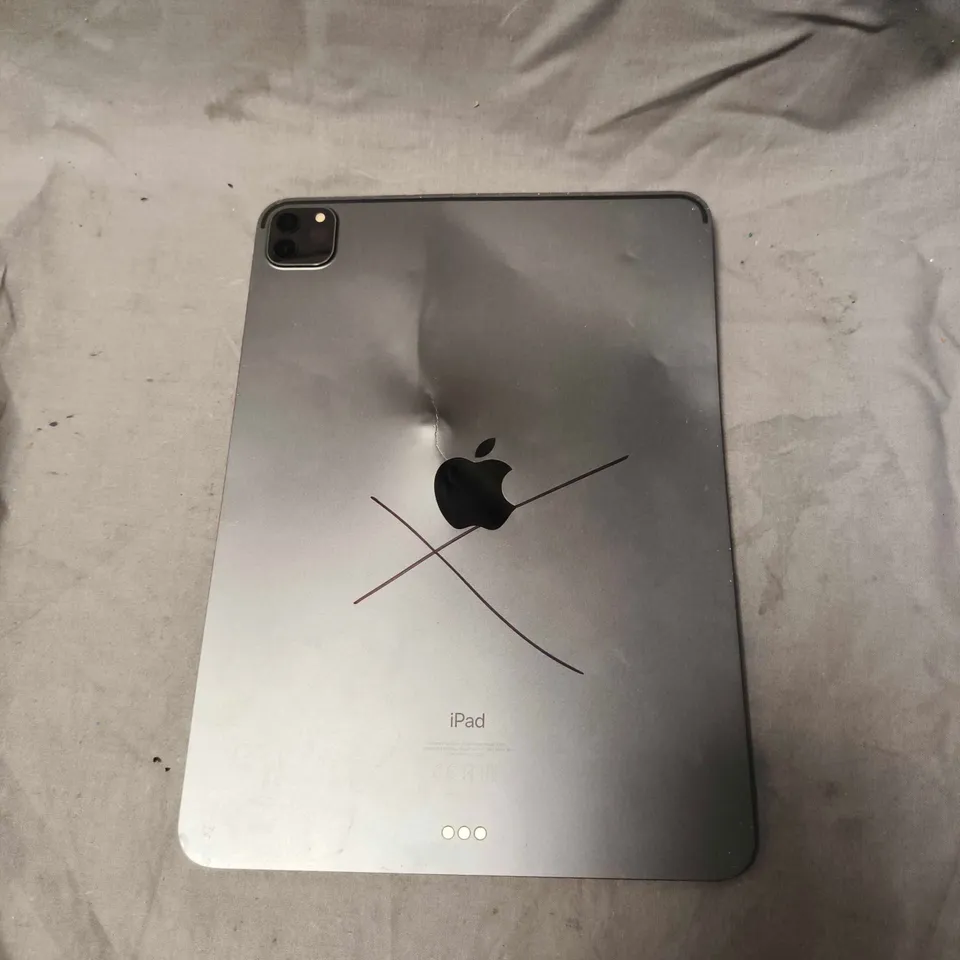 APPLE IPAD TABLET - A2377