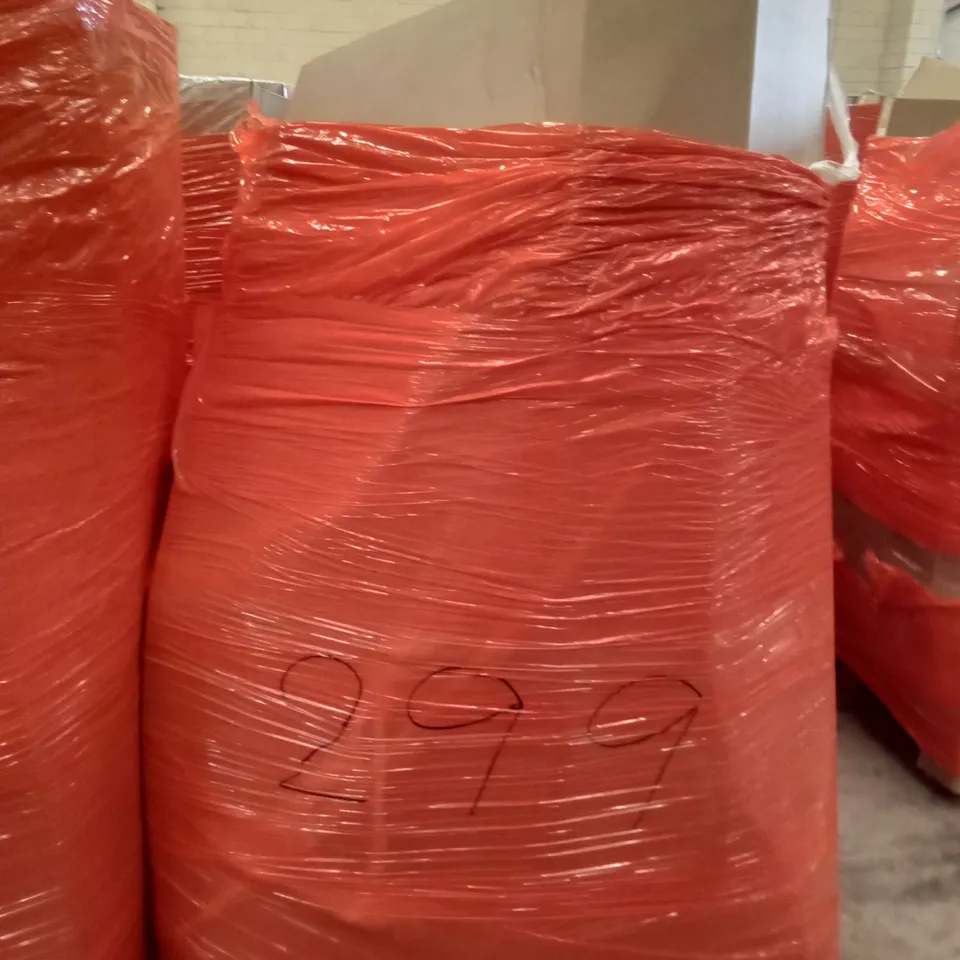 PALLET OF ASSORTED ITEMS INCLUDING VOILAMART METAL BED, HEATED THROW, XINSUNHO LADDER, REEHUT FITNESS MAT, RETRACTABLE BABY GATE
