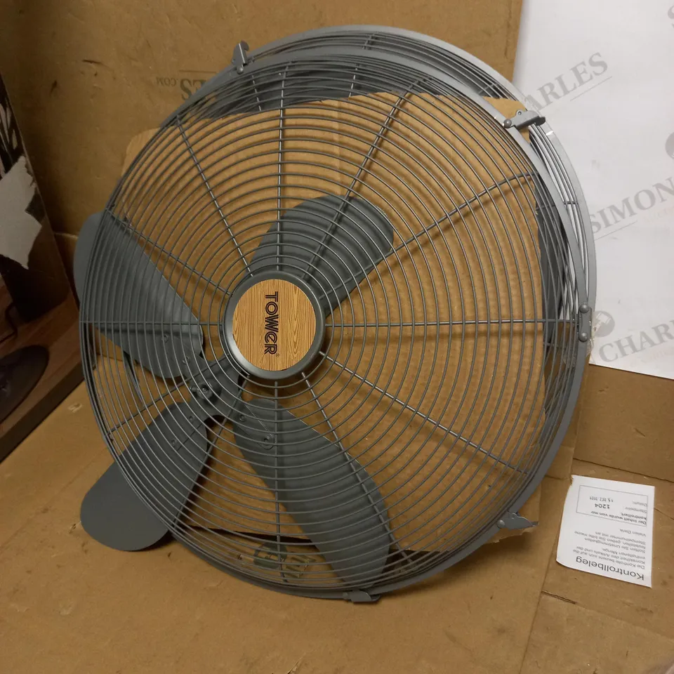 TOWER SCANDI 16 INCH GREY METAL PEDESTAL FAN