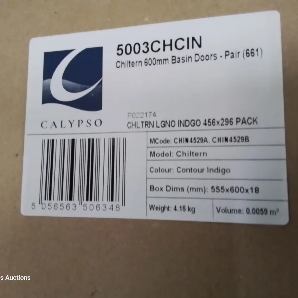 PALLET OF BOXED PANELS, INCLUDING CHILTERN 300mm MID DRAWER FACIAS, CHILTERN 600mm BASIN DOORS