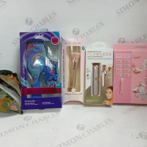 LOT OF APPROXIMATELY 10 ASSORTED HEALTH & BEAUTY ITEMS, TO INCLUDE BRUSH KIT, MAKE UP BRUSH, FACIAL HAIR DEVICE, ETC