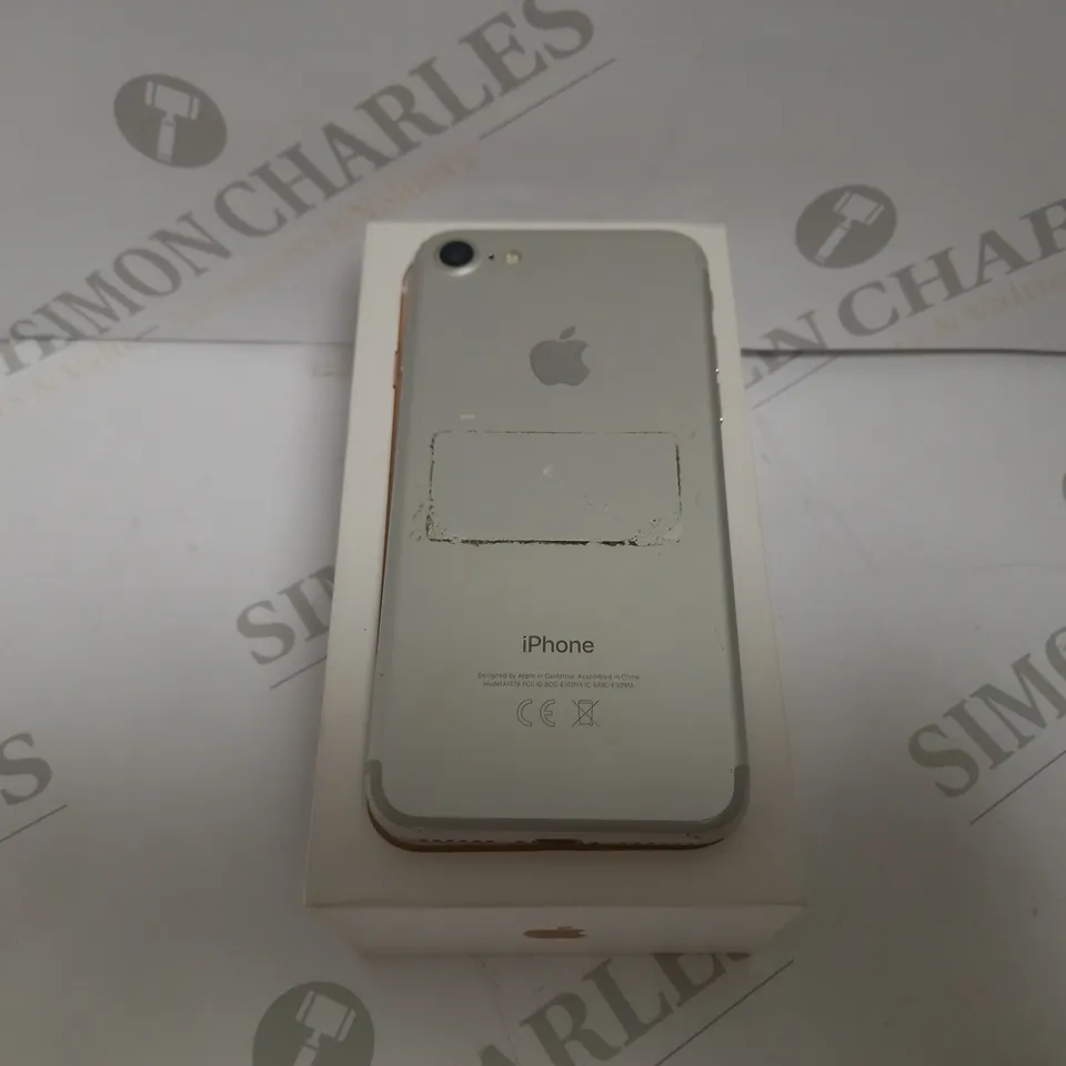 BOXED APPLE IPHONE 7 (A1778)