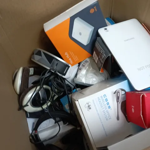 BOX CONTAINING APPROXIMATELY 15 HEADPHONES, PLUGS, LIGHT BULBS ETC.