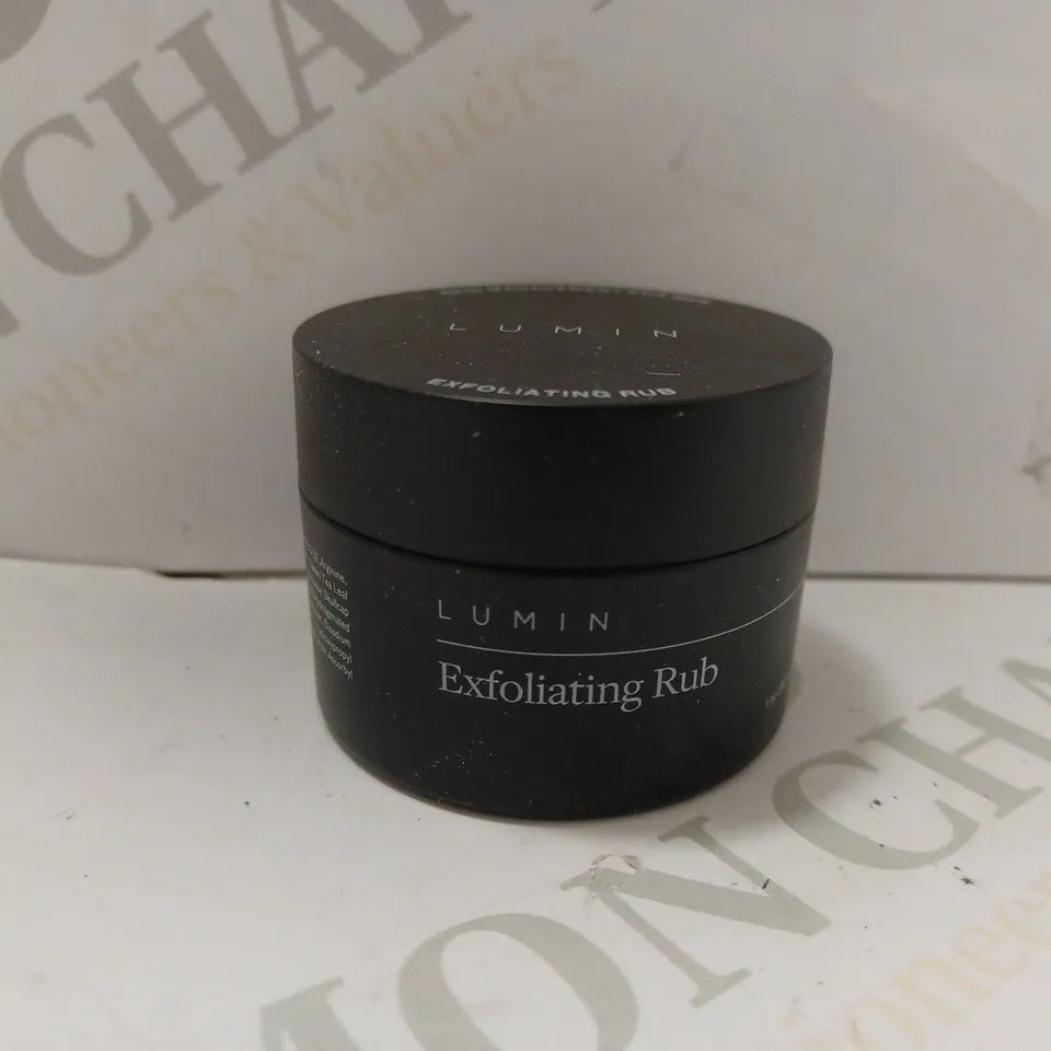 LUMIN EXFOLIATING RUB - 30 ML