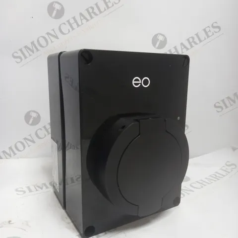 BOXED EO MINI PRO 2 7.2KW/32A 1-PHASE SMART CHARGING SOCKET