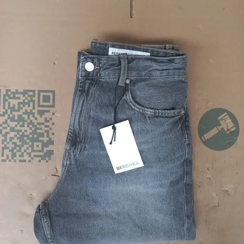 BERSHKA JEANS IN GREY SIZE 30