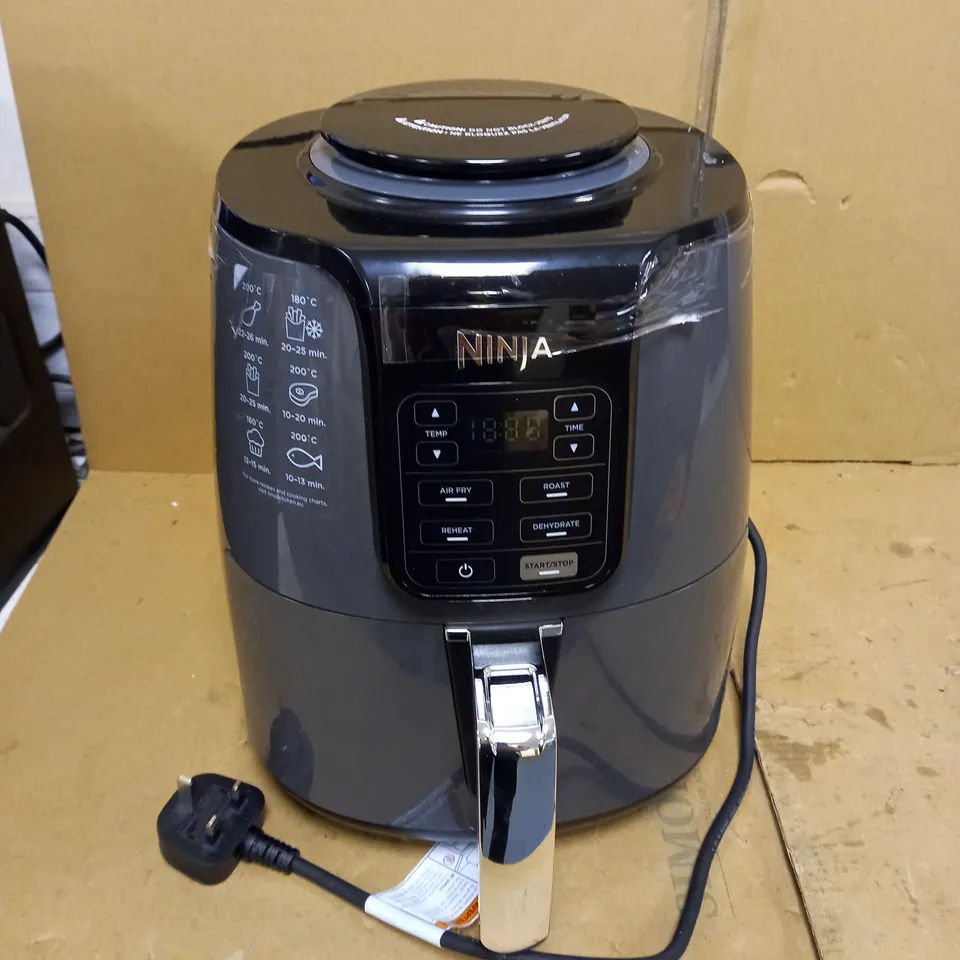 NINJA 3.8L AIR FRYER 