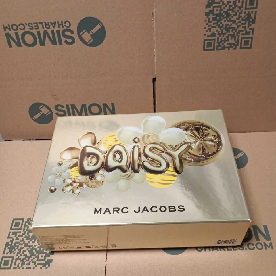 MARC JACOBS DAISY GIFT SET