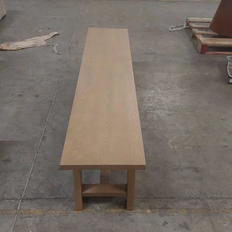 DESIGNER DALTON BENCH - LATTE MATTE GRAIN OAK VENEER