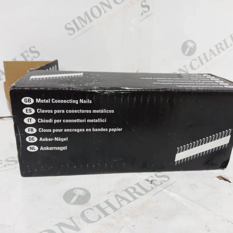 BOXED PACK OF 1000 NAILS 