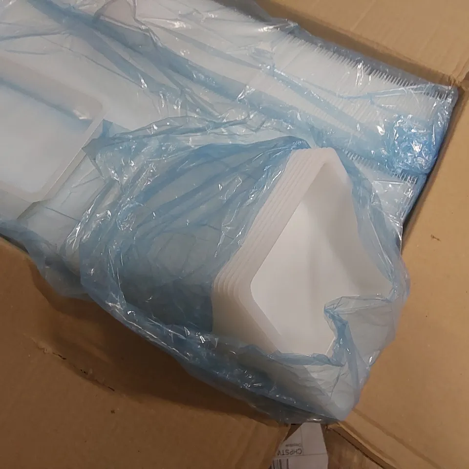 BOX CONTAINING A VERY LARGE QUANTITY OF PLASTIC FOOD TRAYS