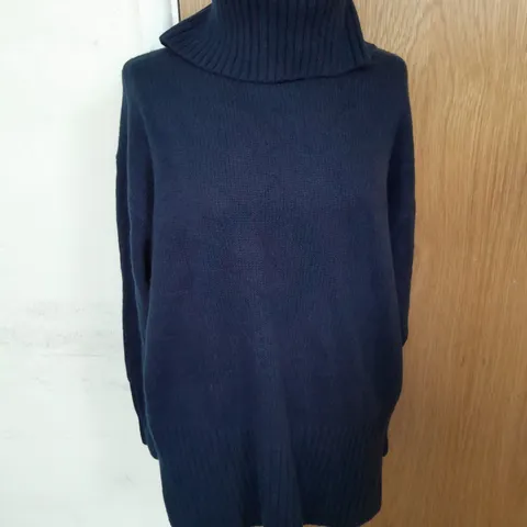 COS RECYCLED CASHMERE JUMPER IN NAVY SIZE S