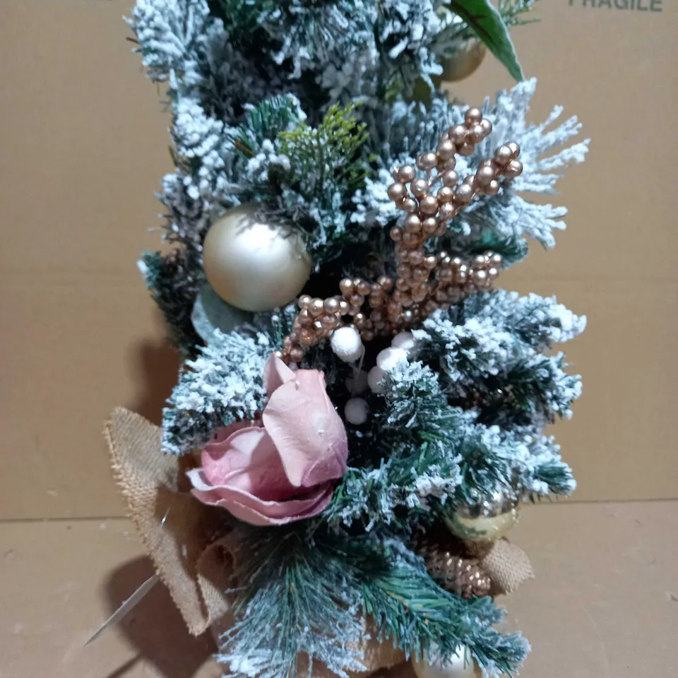 FROSTED ROSE TABLE TOP TREE RRP £29.99