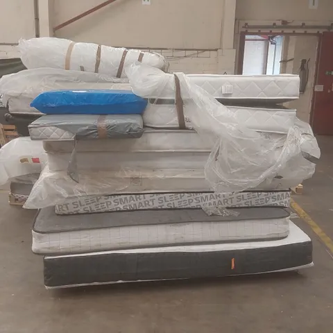 PALLET CONTAINING APPROXIMATELY 8x ASSORTED MATTRESSES