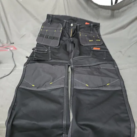 WRIGHTS FITS PRO BUILDER BLACK WORK TROUSERS – UK 34 (WAIST 34 IN, LEG 31 IN)