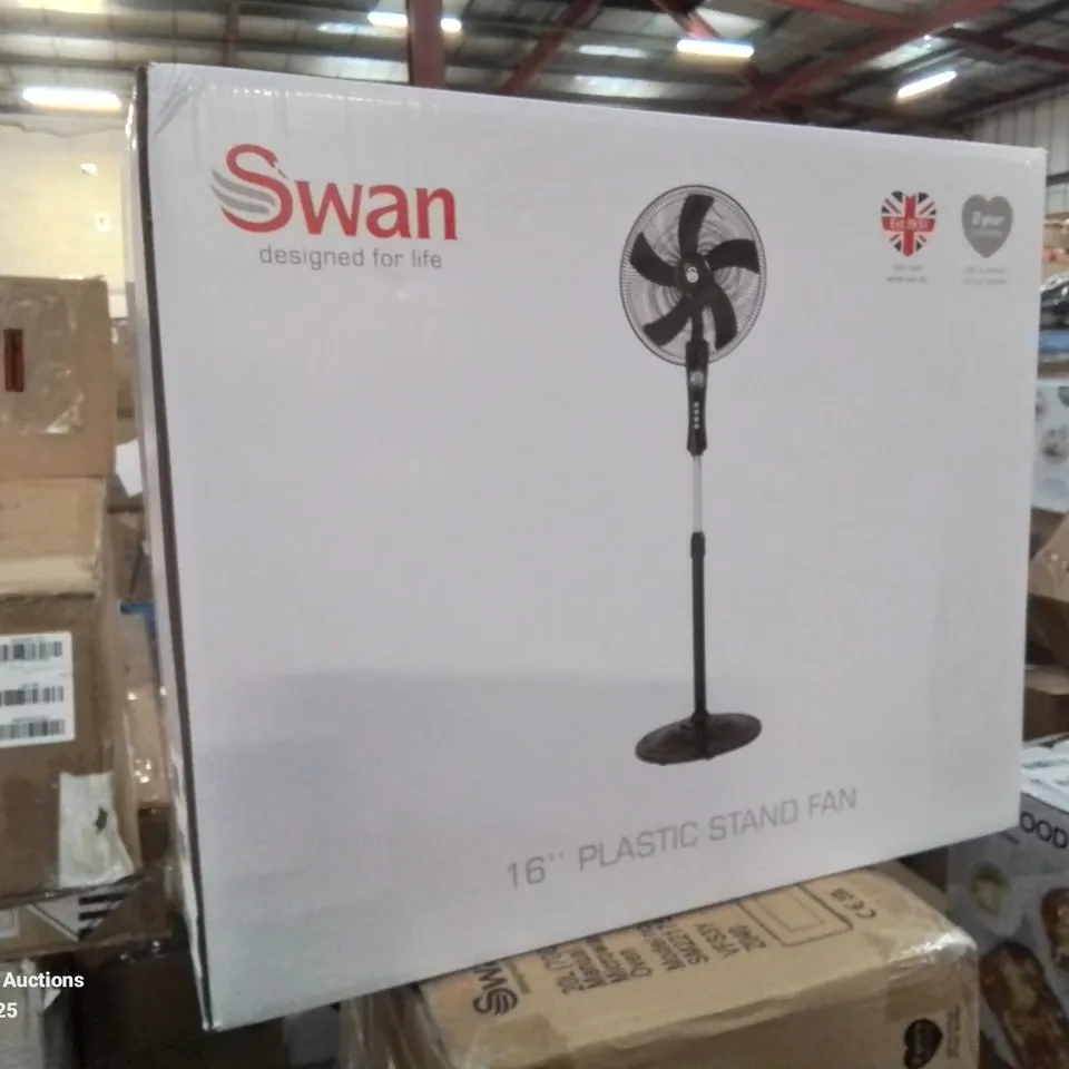 BOXED SWAN FREESTANDING STAND FAN RRP £39