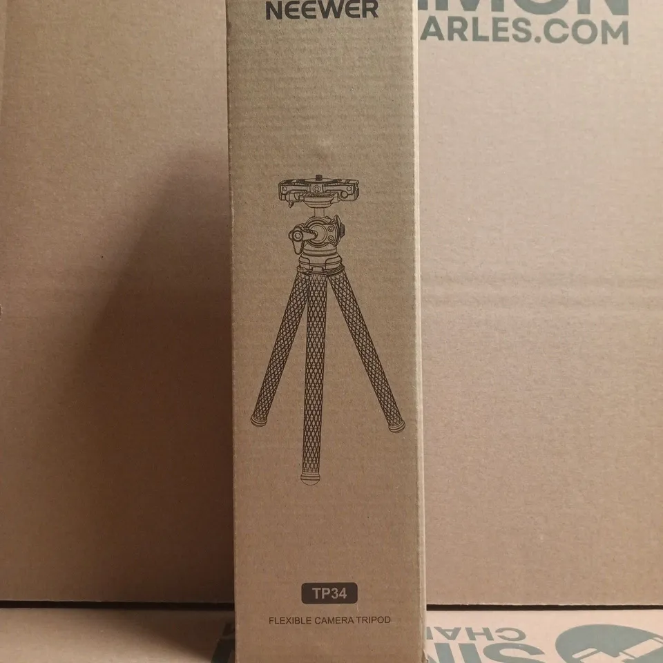 BOXED NEEWER TP34 FLEXIBLE CAMERA TRIPOD