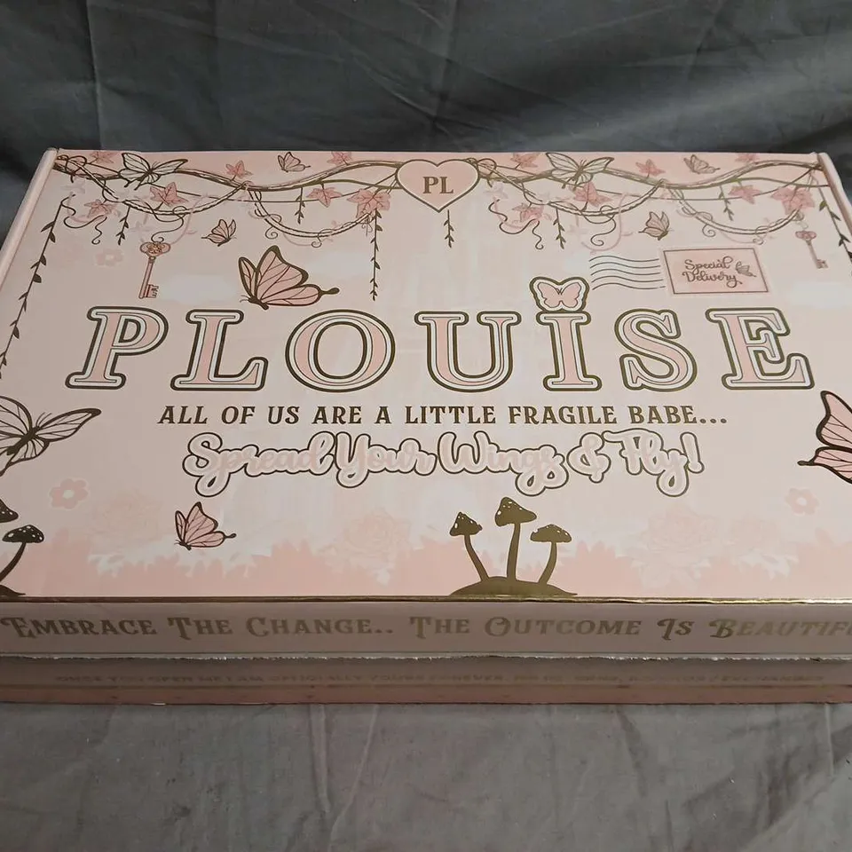 P. LOUISE BEAUTY GIFT SET 