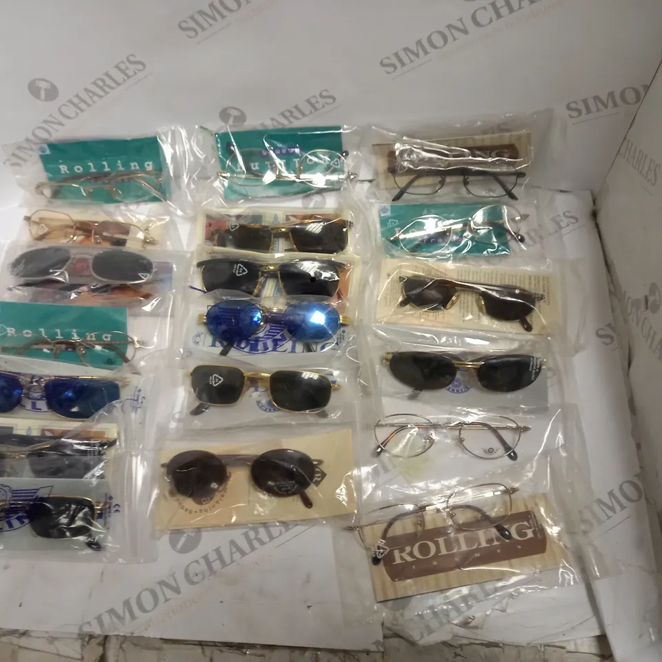 APPROX 18 GLASSES AND SUNGLASSES OF DIFFERENT DESIGNS AND COLOURS - BOXED 