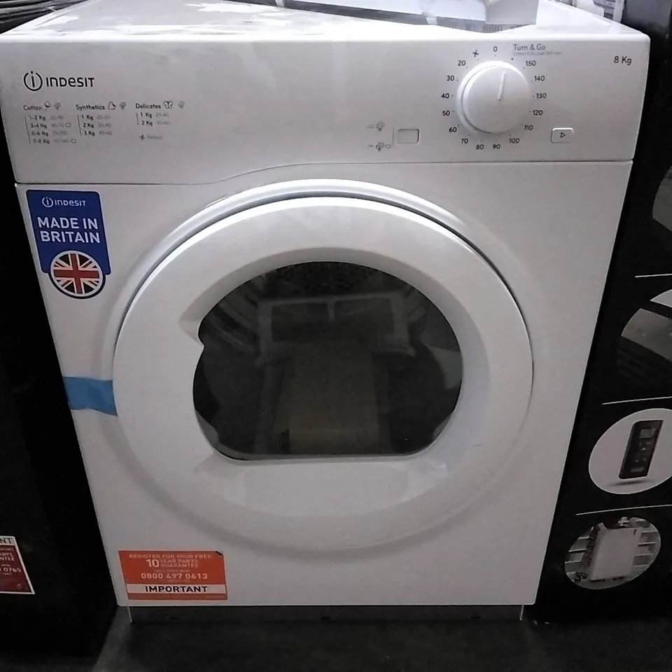 INDESIT 8KG FREESTANDING DRYER IN WHITE - I1D80WUK