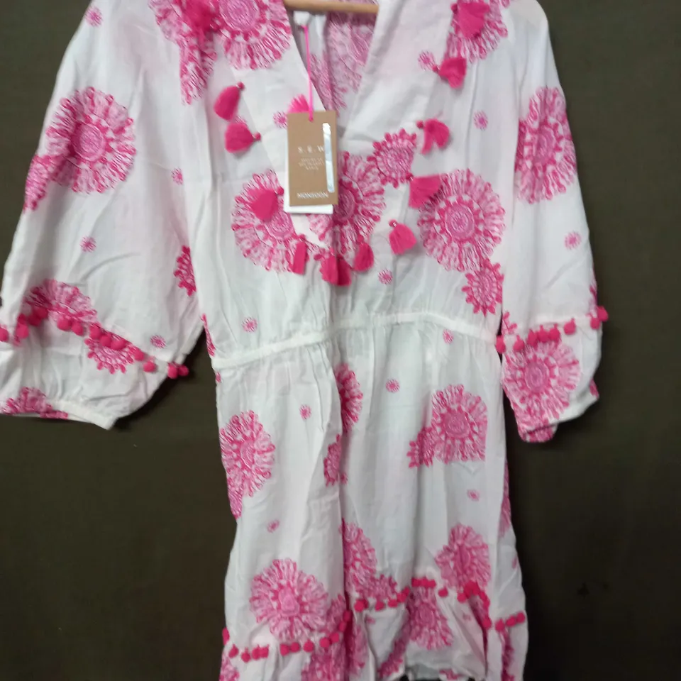 MONSOON BEACH EMBROIDED DESIGN MID SLEEVE DRESS PINK/WHITE - MEDIUM