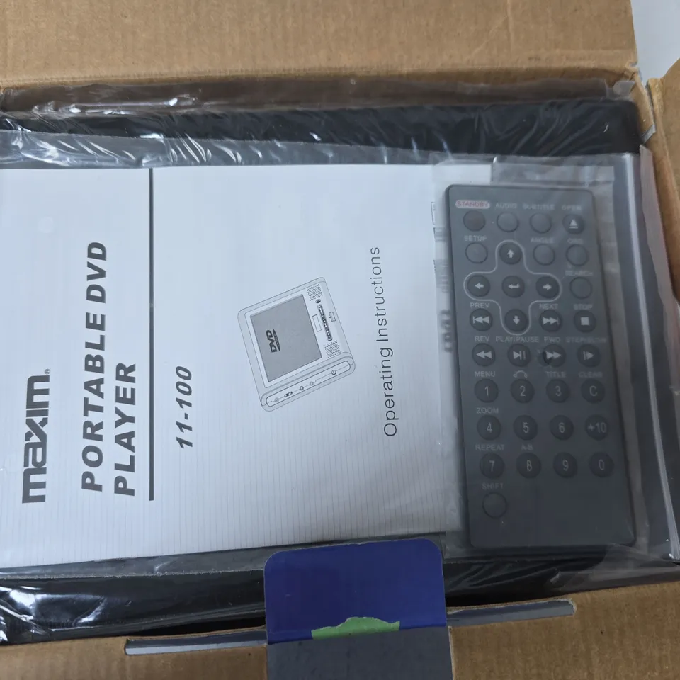 BOXED MAXIM PORTABLE TABLET DVD PLAYER