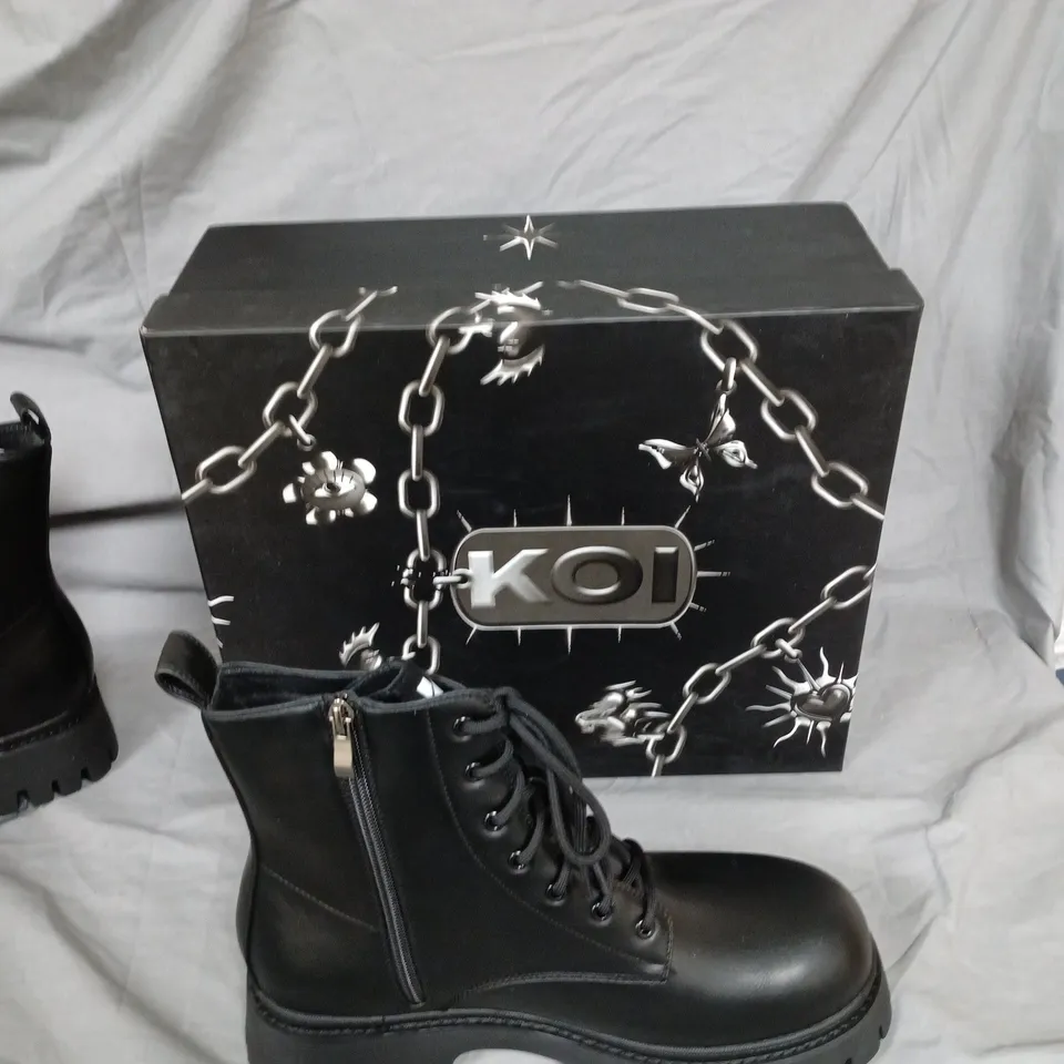 KOI BLACK LEATHER COMBAT BOOTS – BOXED - UK 10 