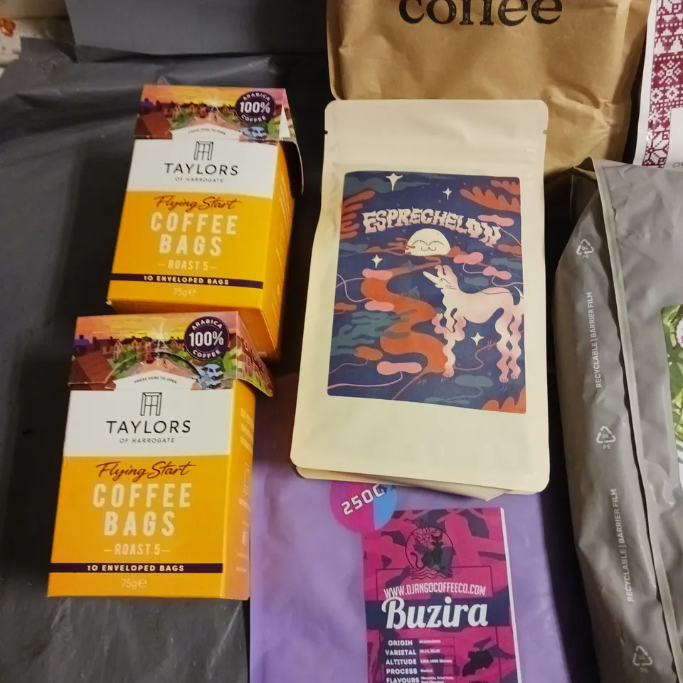 LOT OF 9 ASSORTED PACKETS OF COFFEE TO INCLUDE BEANS AND GROUND