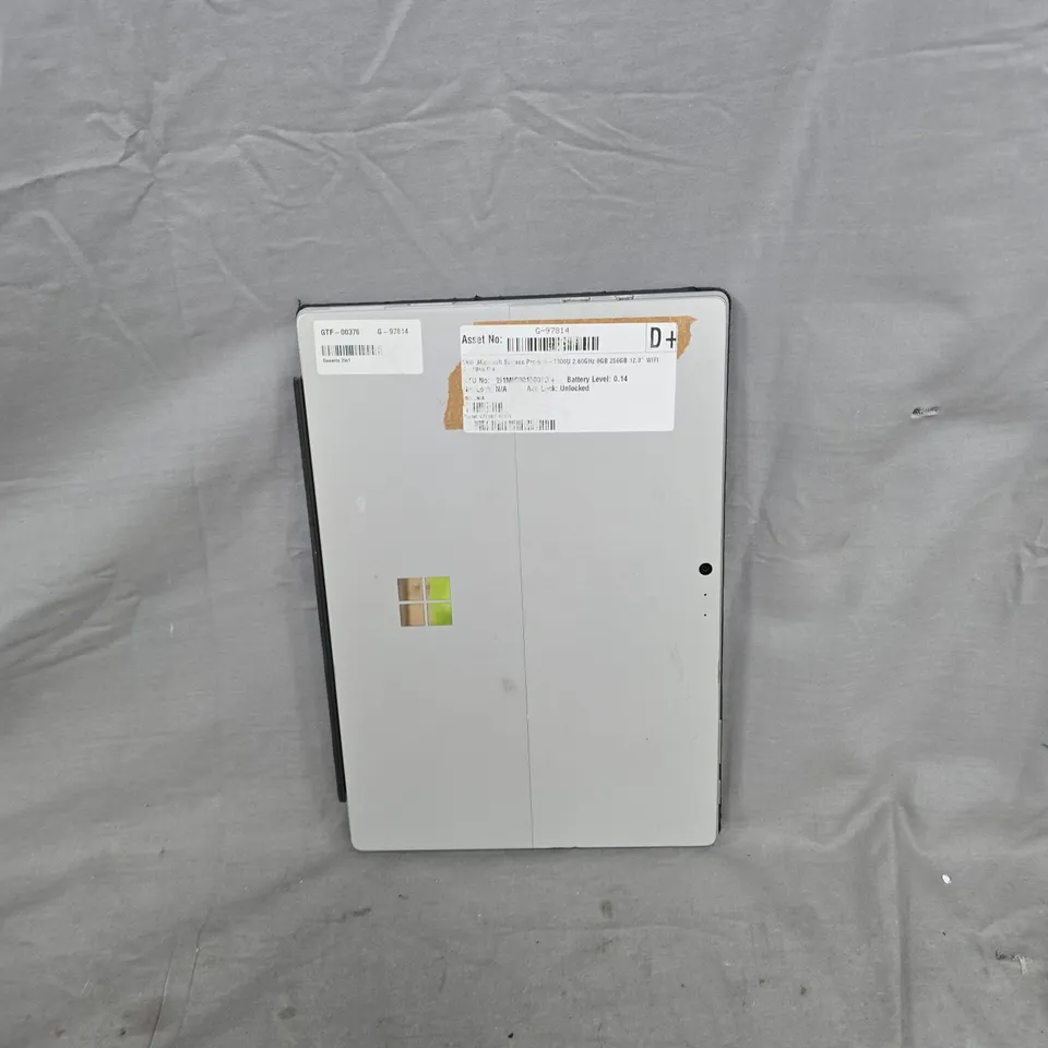 MICROSOFT SURFACE PRO TABLET WITH KEYBOARD