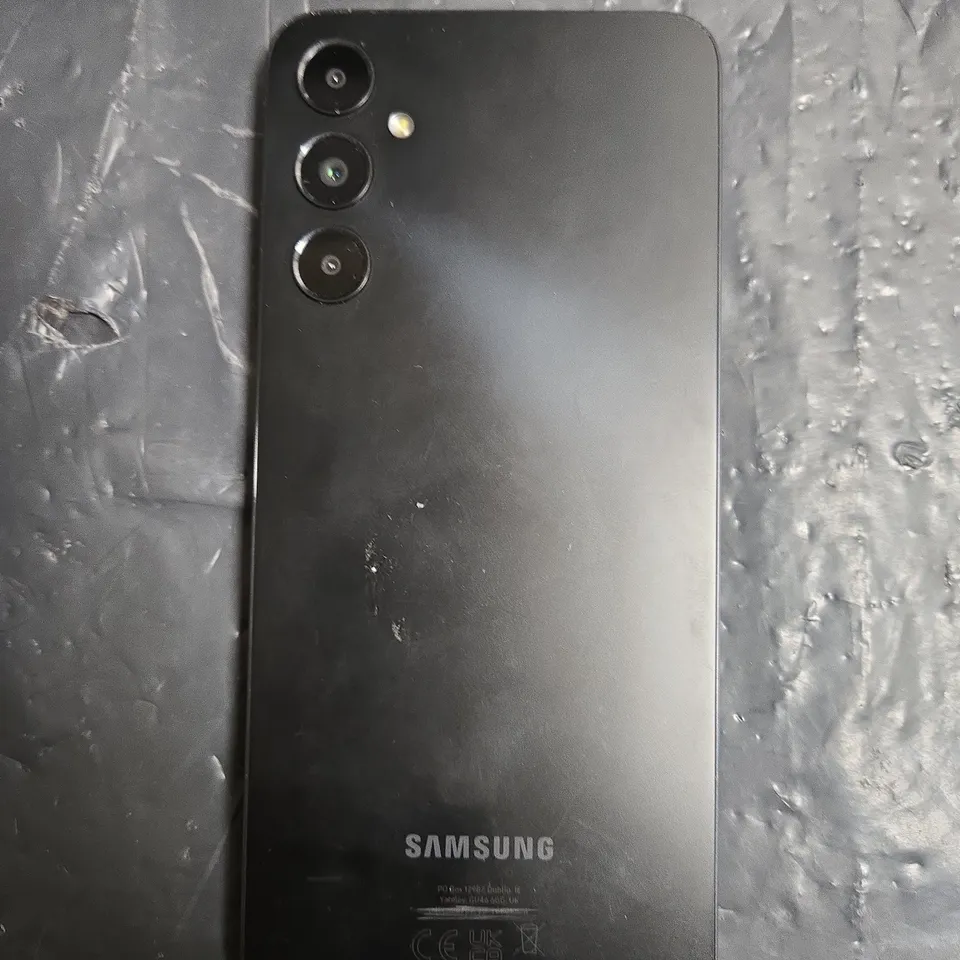 SAMSUNG MOBILE PHONE - BLACK - MODEL UNSPECIFIED