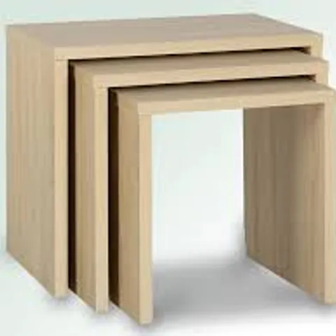 BOXED CAMBOURNE NEST OF TABLES LIGHT SONOMA OAK