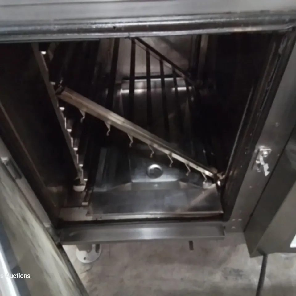 HOUNO  BKI COMBI-KING 6 TRAY COMBINATION OVEN Model CPE 1.06