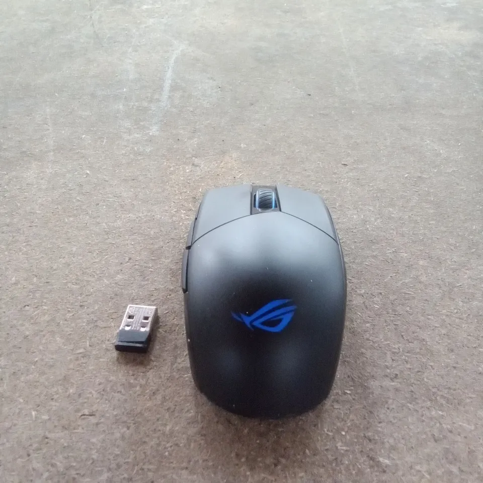 BOXED REPUBLIC OF GAMERS ROG STRIC IMPACT 2 WIRELESS GAMING MOUSE 
