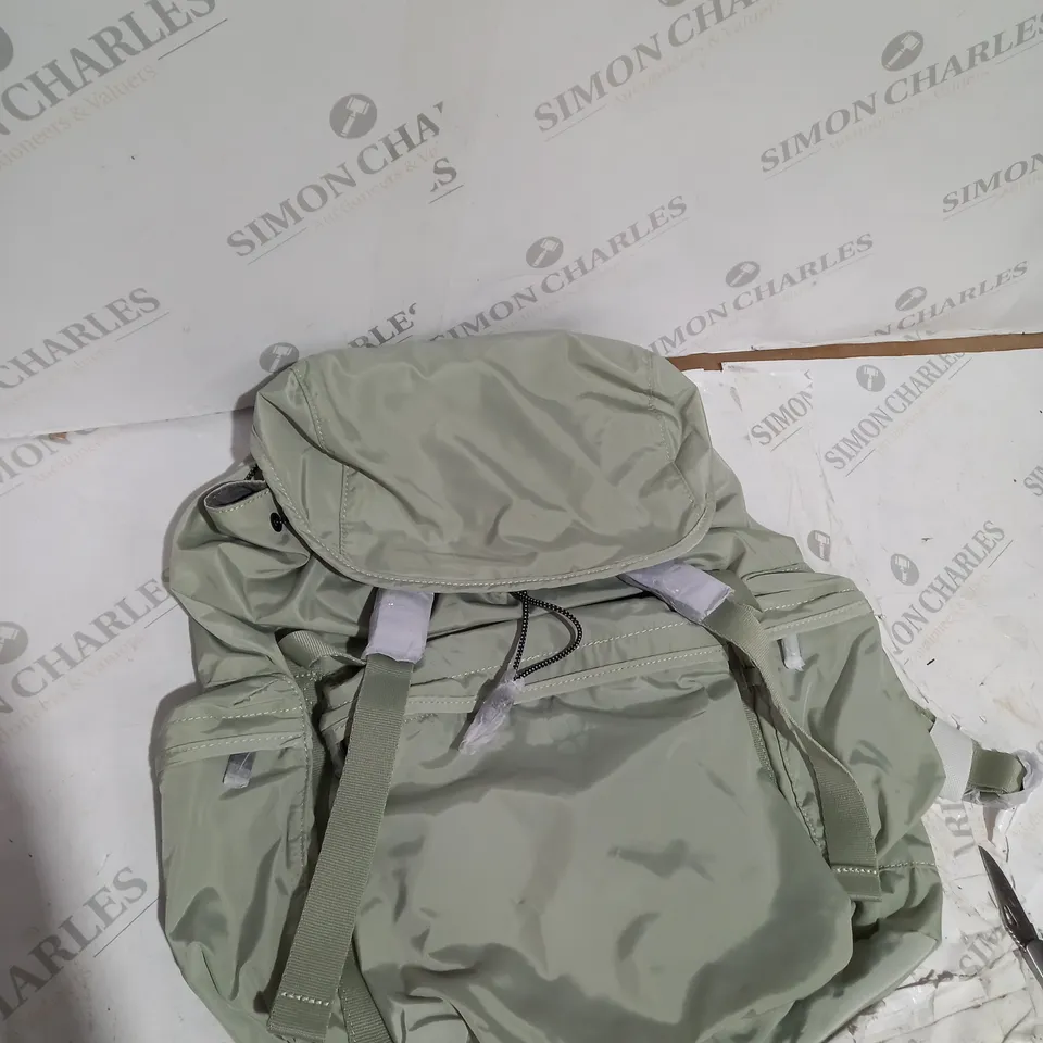 SWEATY BETTY NYLON SAGE GREEN RUCKSACK 