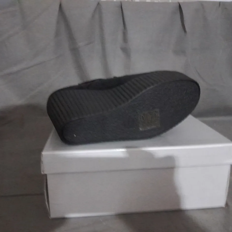 APPROXIMATELY 13 BOXED PAIR OF CASANDRA WEDGE PLATFORM SHOES IN BLACK SUEDE UK FLAG VARIOUS SIZES TO INCLUDE SIZE 6