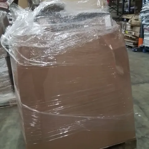 PALLET CONTAINING A LARGE QUANTITY OF ASSORTED LIGHTING PRODUCTS TO INCLUDE;FLOOR LAMP,BEDSIDE TABLE LAMP,CHANDELIER 