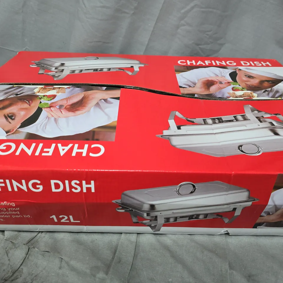 STAINLESS STEEL CHAFING DISH WITH LID, 12L CAPACITY