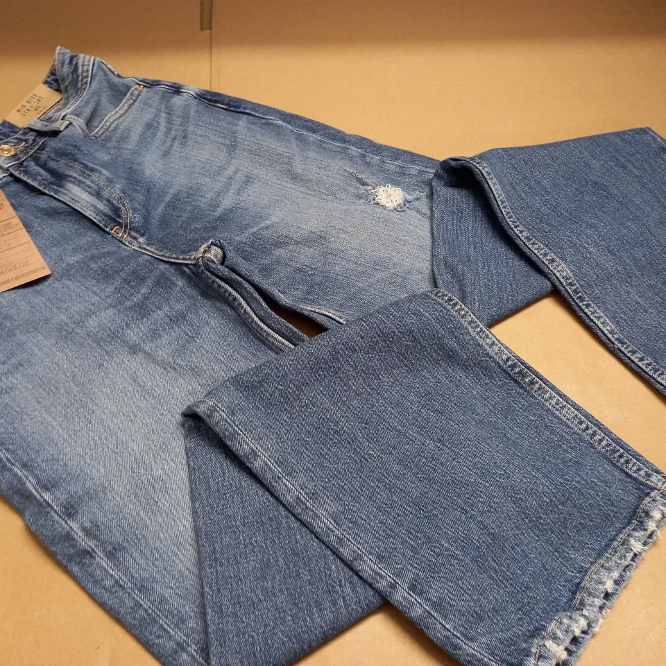 DENIM SPECIALIST MID RISE STRAIGHT JEANS - 8S
