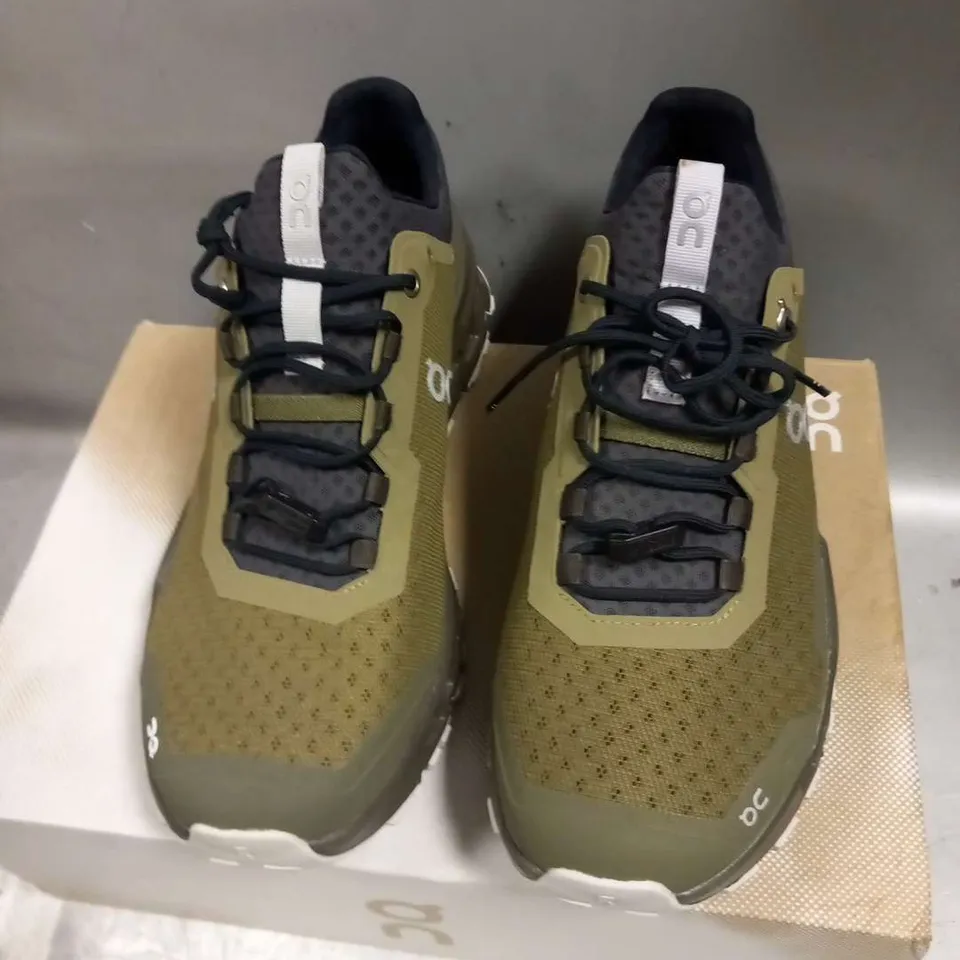 BOXED ON CLUDULTRA SN32 OLIVE BLACK SIZE 7.5