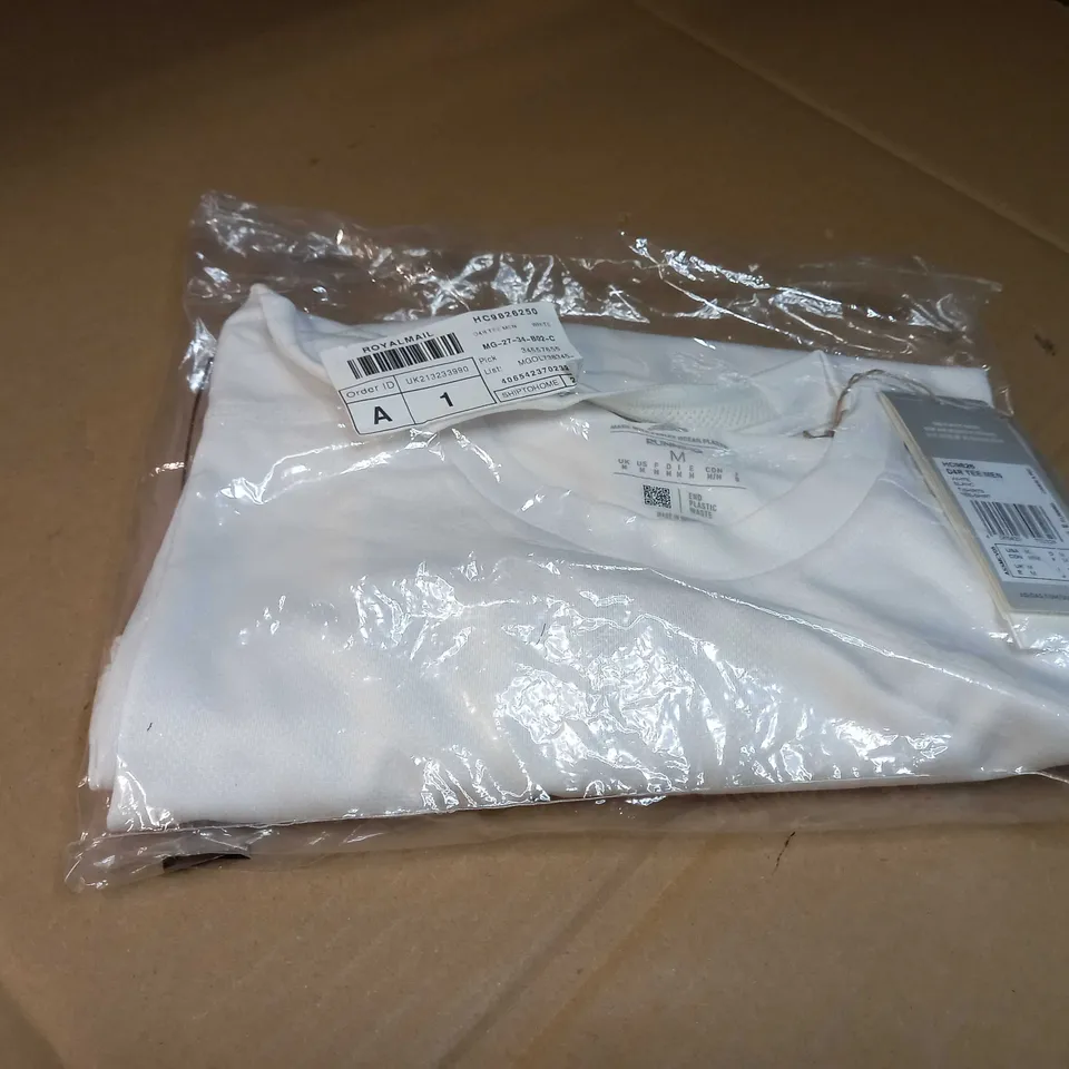PACKAGED NIKE WHITE RUNNING TEE - MEDIUM