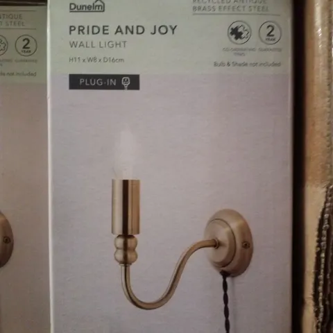 BOXED DUNELM PRIDE AND JOY PLUG IN WALL LIGHT